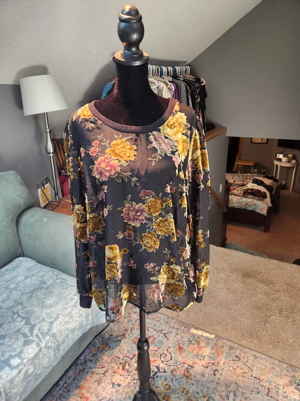 A new day Target Black Sheer Velvet Floral Long-Sleeve Blouse Large